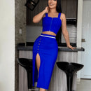 Conjunto falda y blusa 2132 color azul rey con cierre frontal y falda con abertura lateral - vista frontal

